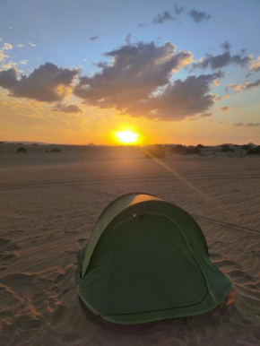 White desert safari tour
